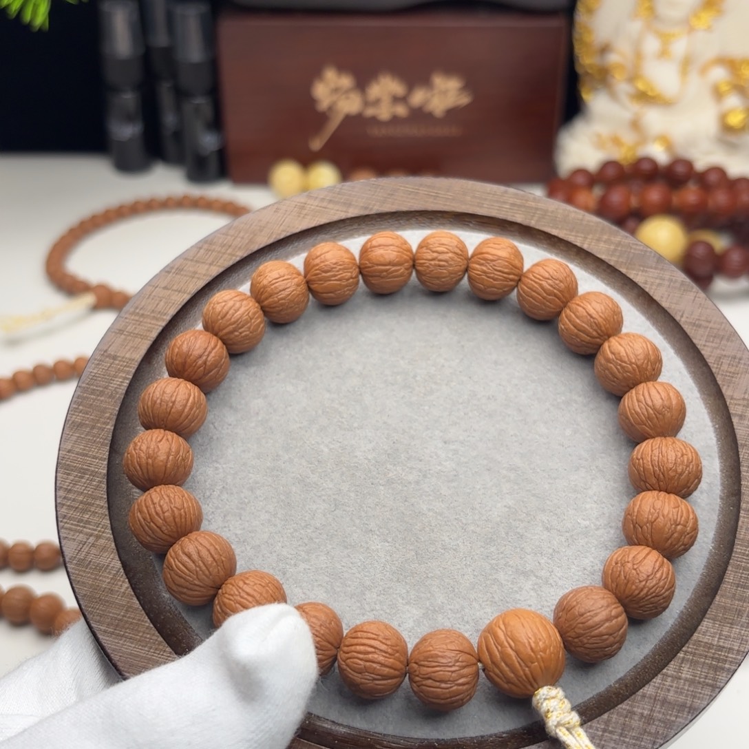 一***荪猴头核桃吊坠14.1磨盘凤羽