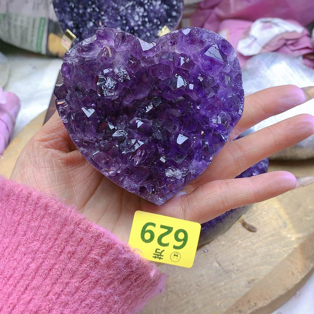 紫晶大型摆件（非配饰）未镶嵌