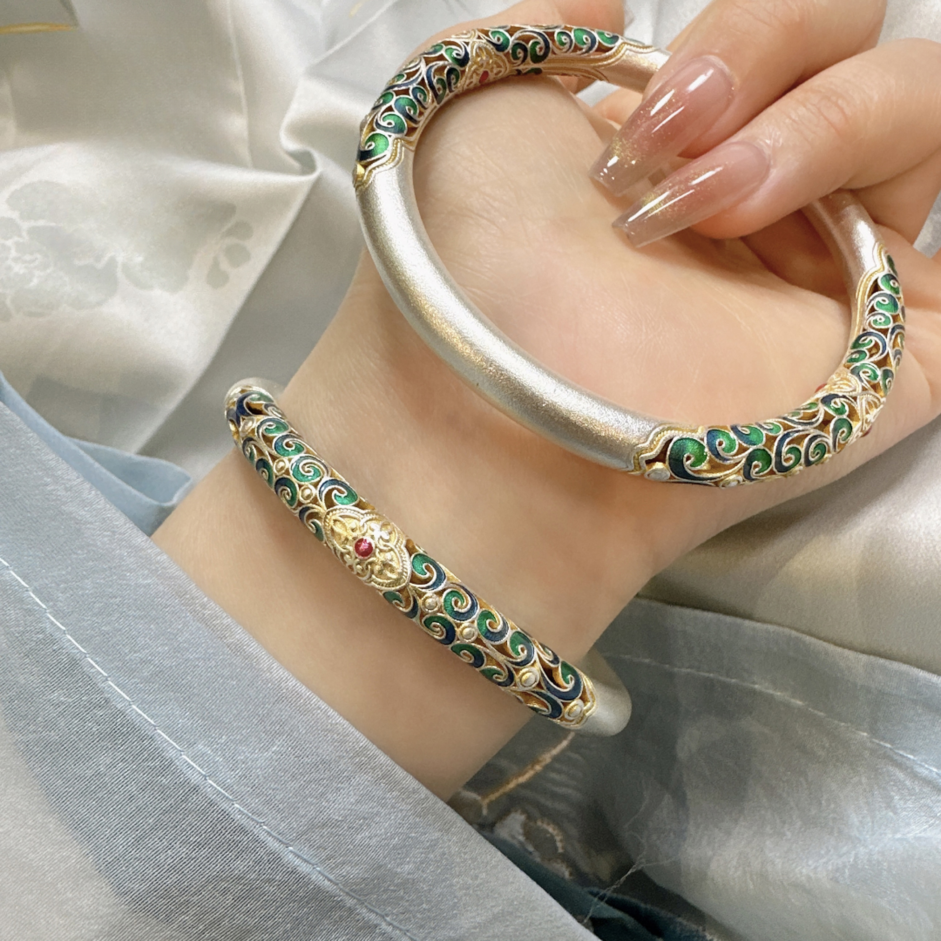 足银手镯 A30国潮珐琅卷纹手镯描金女新中式国风闭口镯子百搭精美