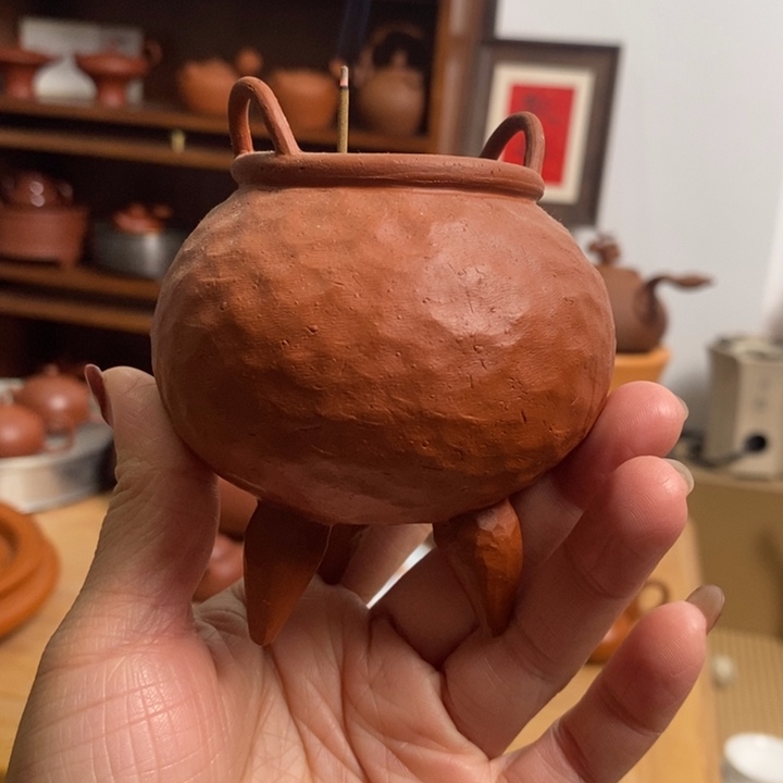 朱记檀香炉手捏作品