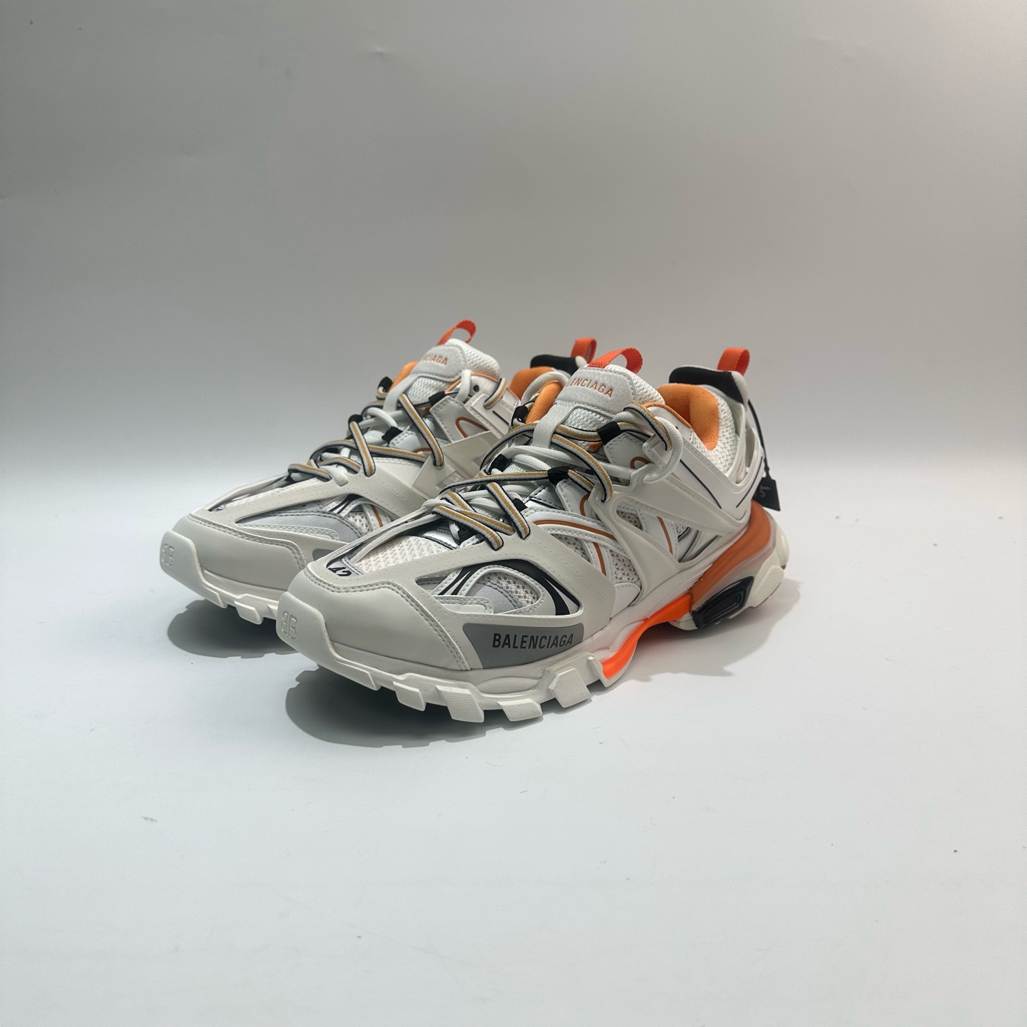 未使用 Balenciaga/巴黎世家 白橙42码 Track1.0老爹鞋 SY0795