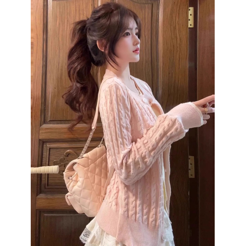 韩系氛围感秋冬穿搭粉色假两件针织开衫独特超好看慵懒风上衣2025