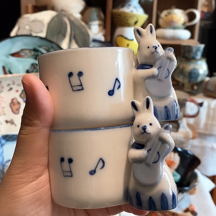搪瓷兔子茶杯青花
