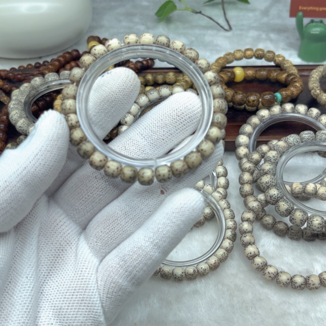 星月菩提手串8×7河豚