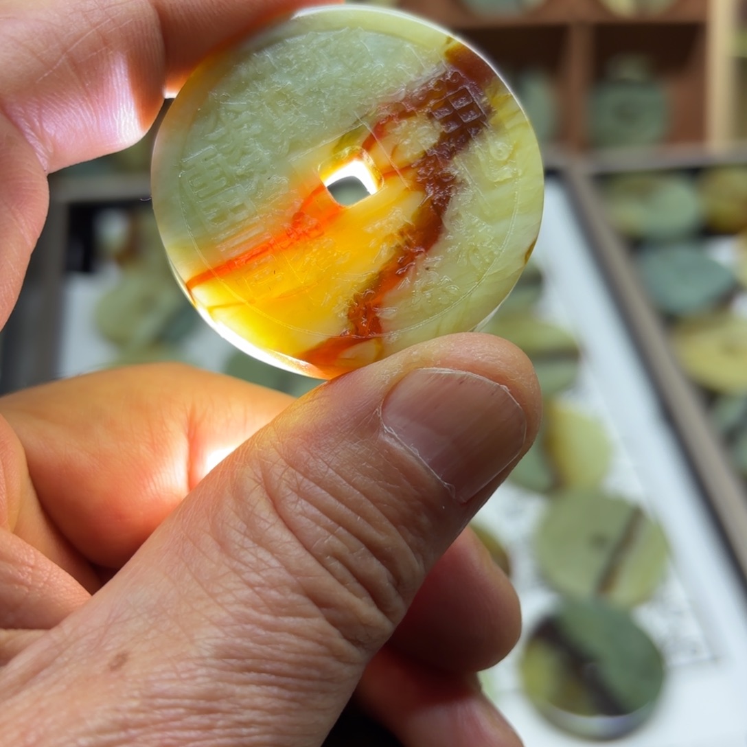 岫玉岫玉山鬼未镶嵌