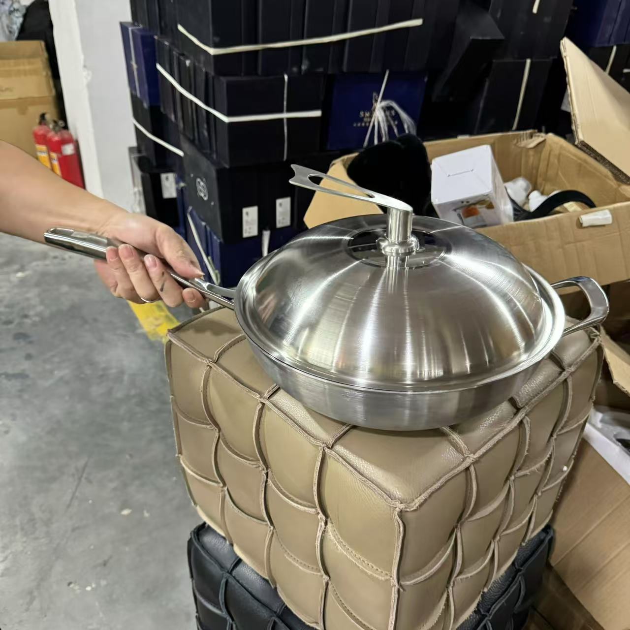 G008炒菜锅直径33.5cm库存尾货（新三楼）