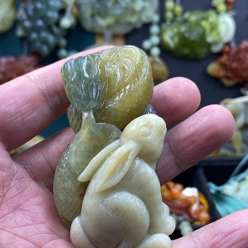 【闪购商品】未镶嵌岫玉把件