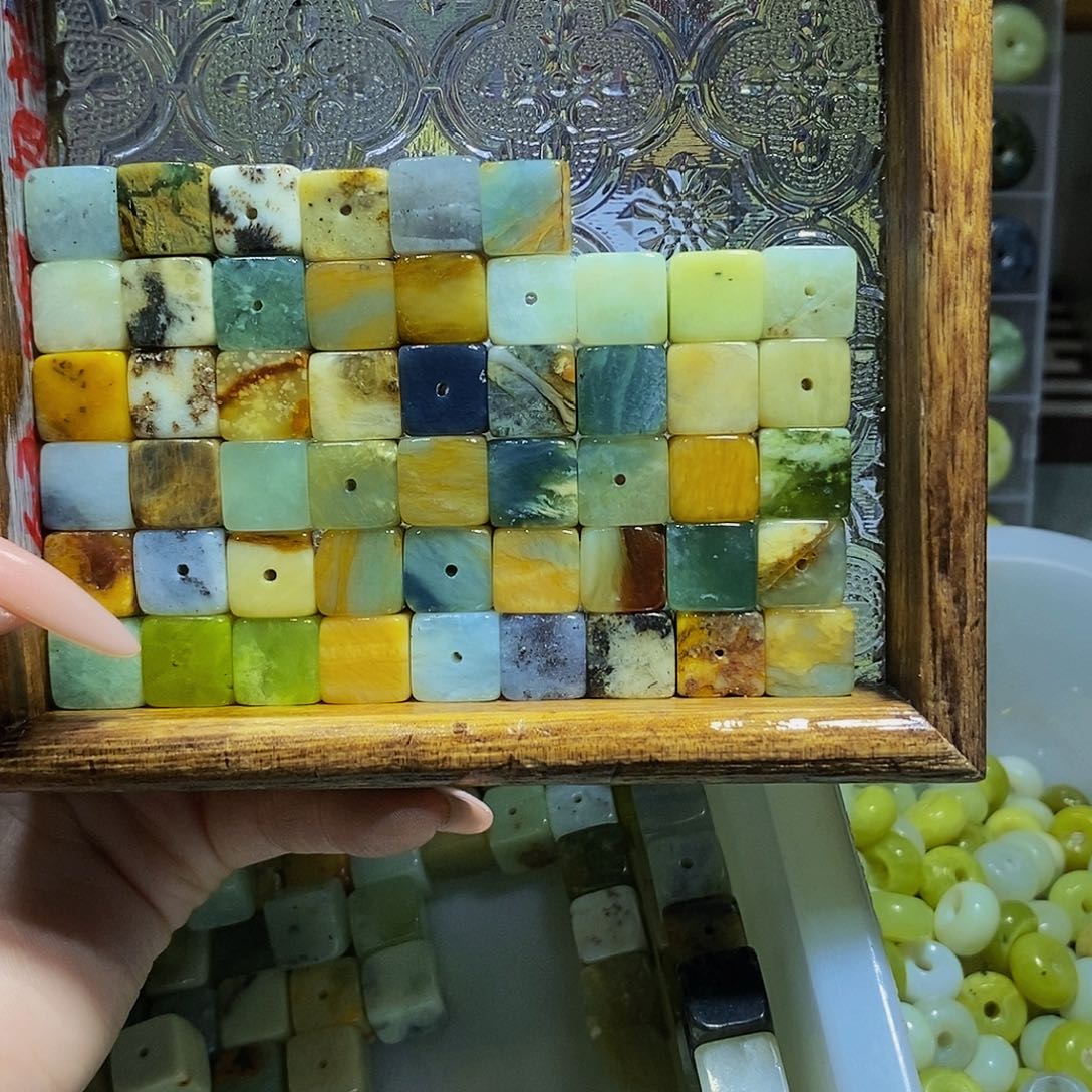 未镶嵌蛇纹石玉其他65