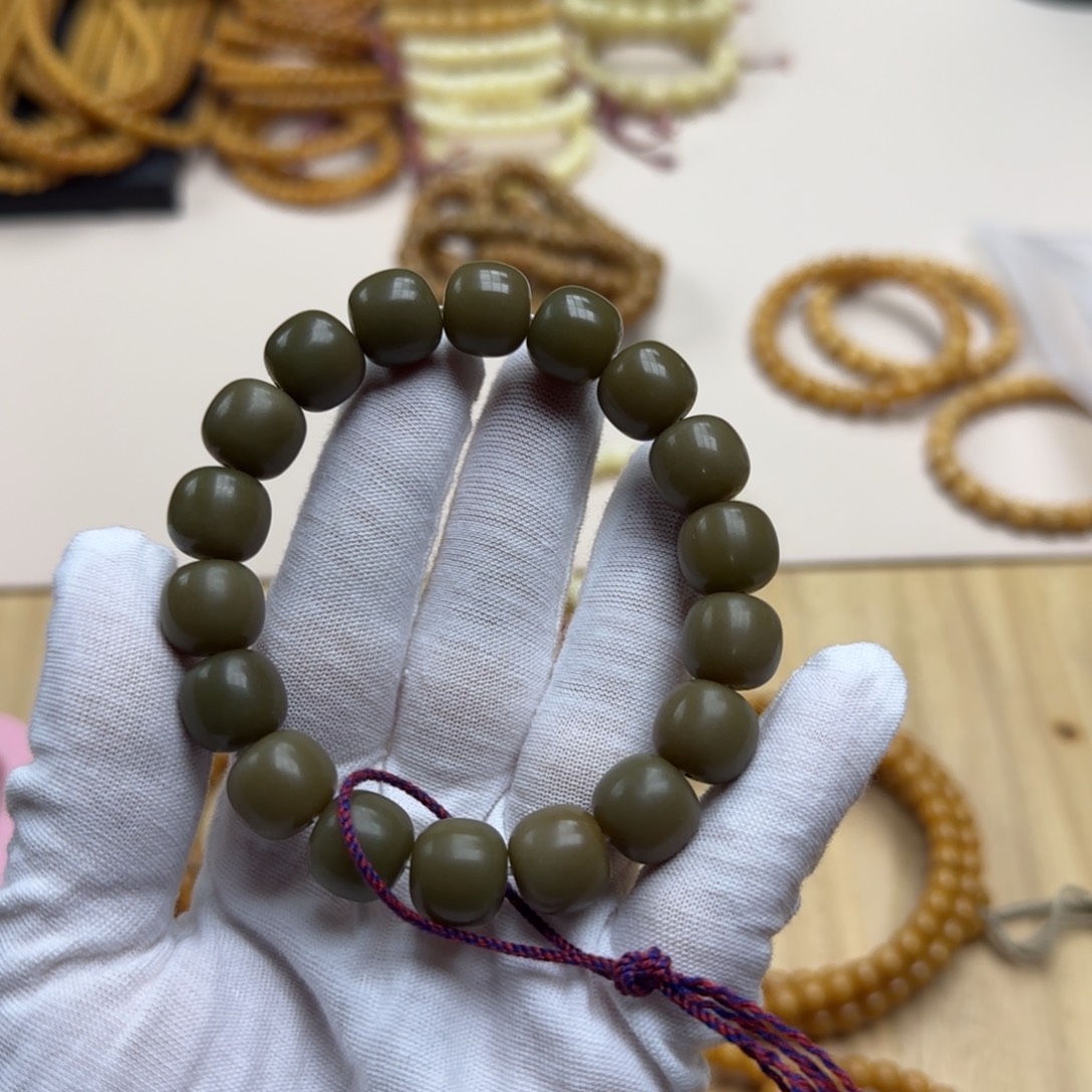 手串菩提根/象牙果12*13 微瑕 5年