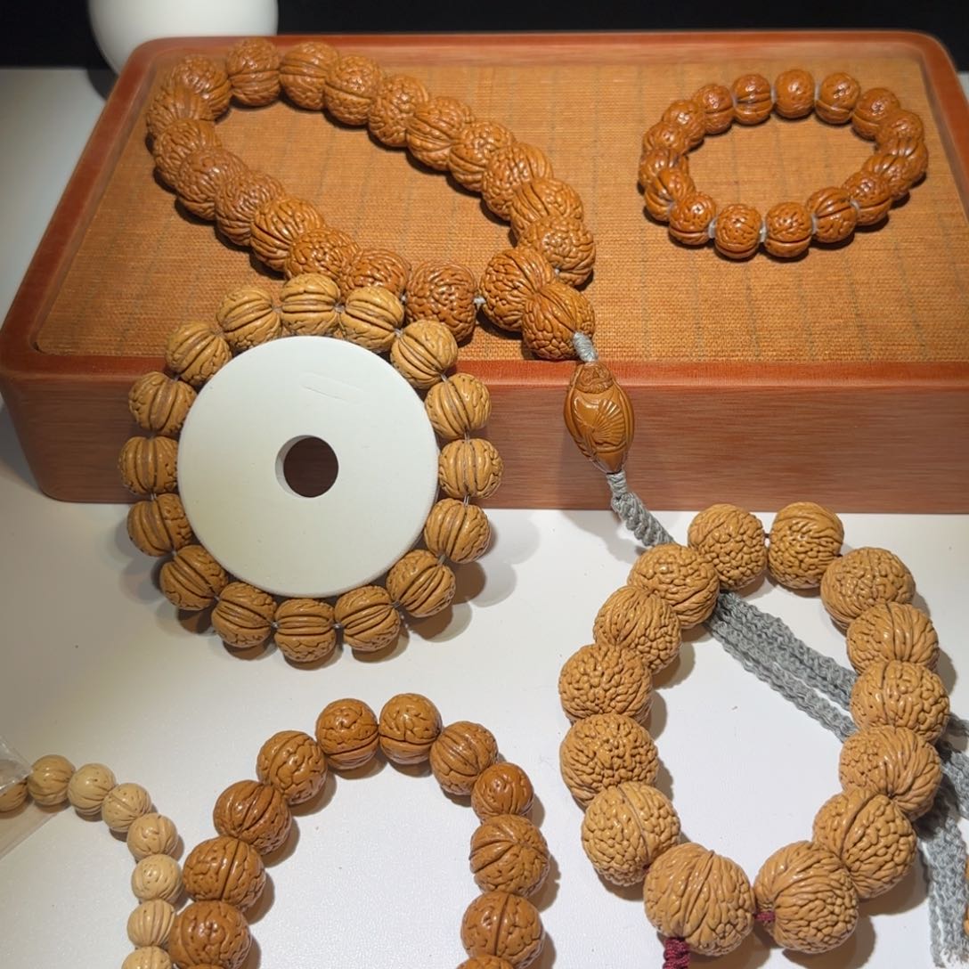 桃核吊坠龙**@精品桃核