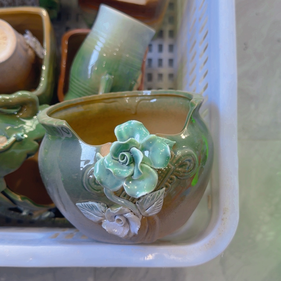 紫砂花盆瑕疵瑕疵