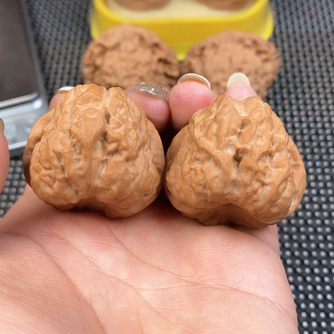 文玩核桃把件38尺肌肉蛙