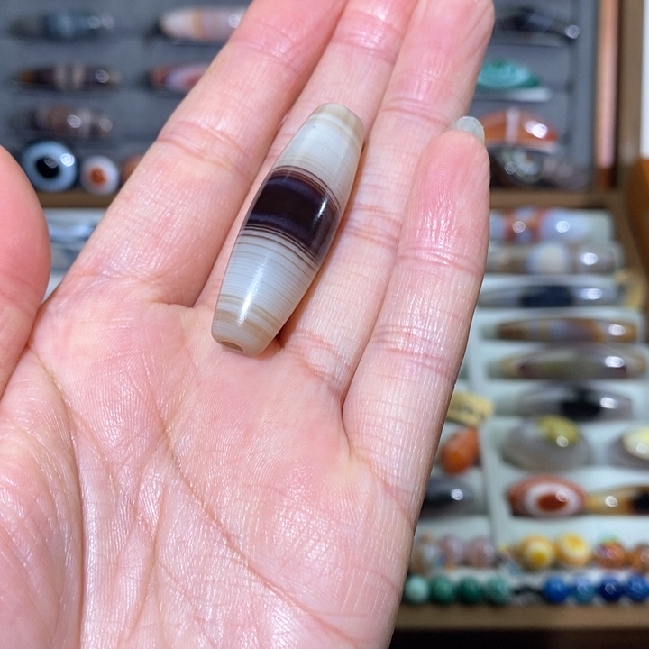 玛瑙/玉髓颈饰合金