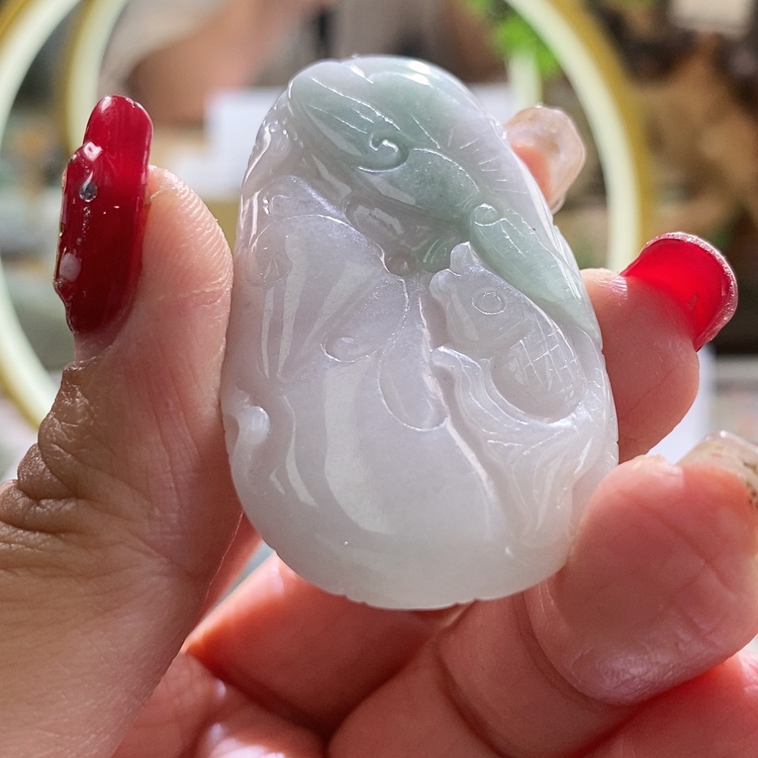 【闪购商品】翡翠颈饰未镶嵌鱼