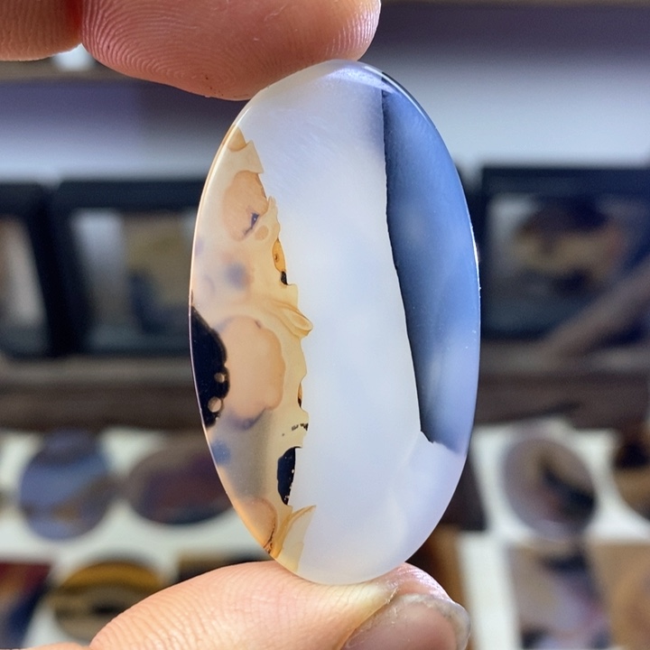 玛瑙/玉髓颈饰未镶嵌