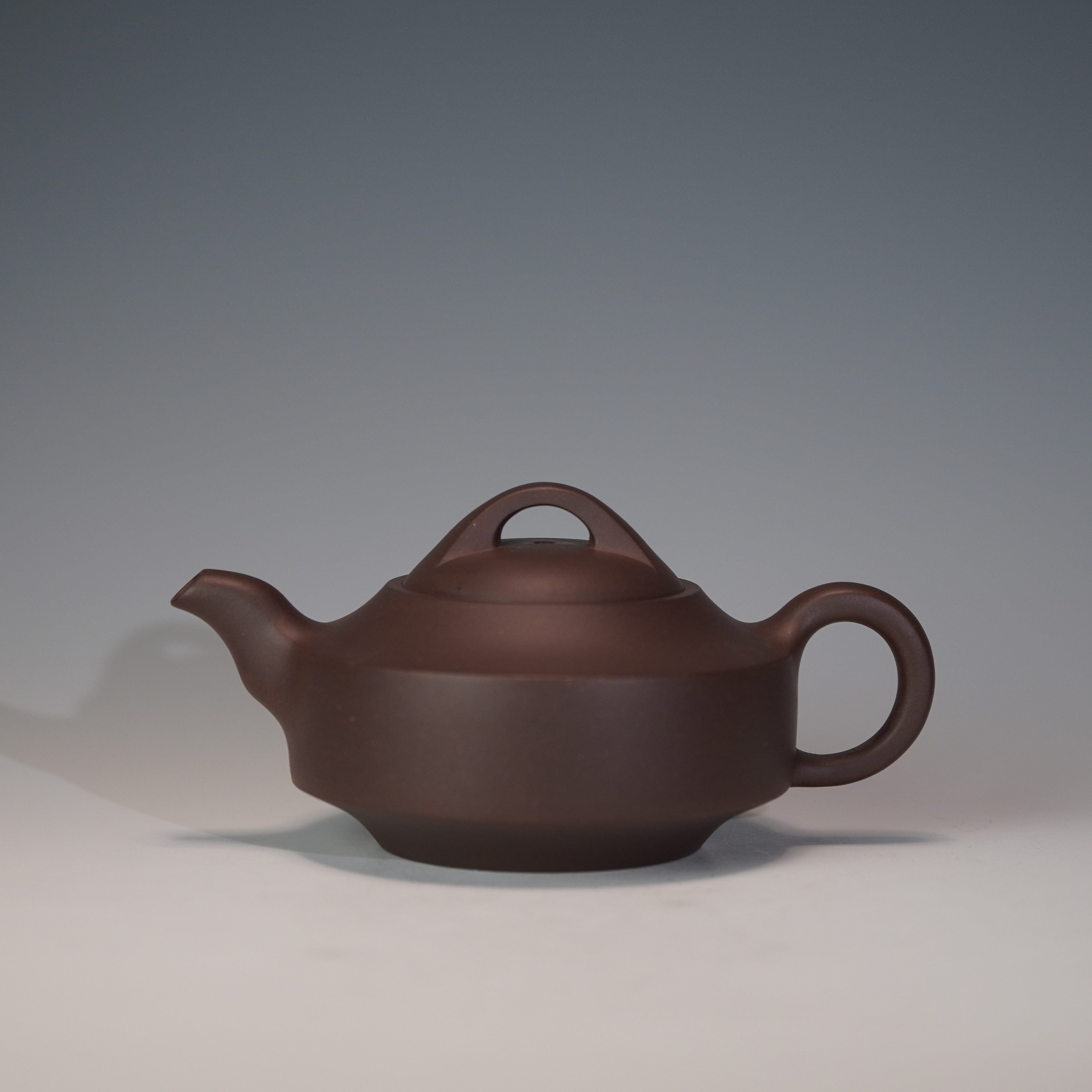 lot.21614 谢菲 紫泥汉君壶 240cc