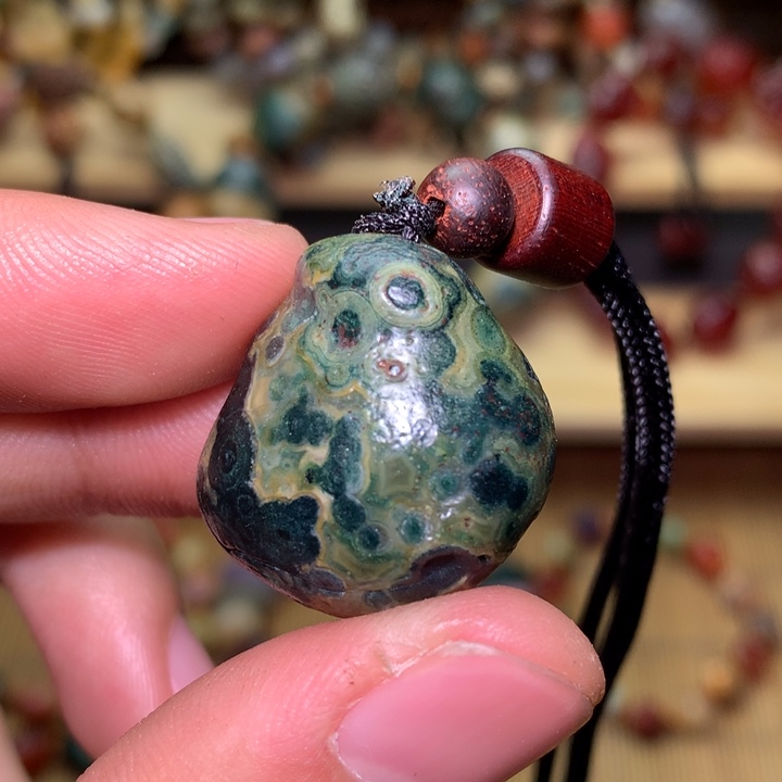 石英质玉手链未镶嵌