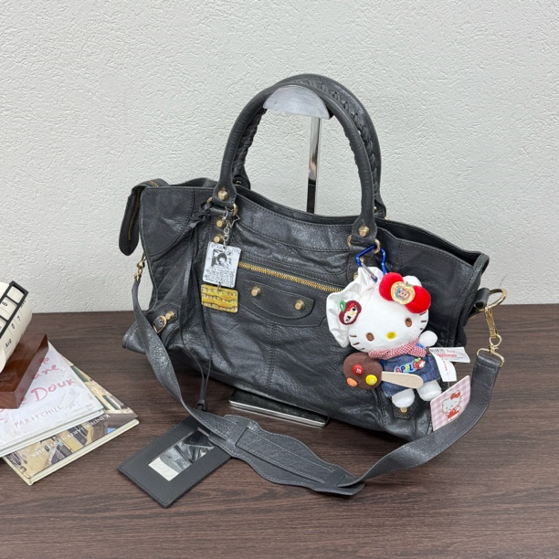 95新 Balenciaga/巴黎世家 锡器灰油蜡皮大号机车单肩包