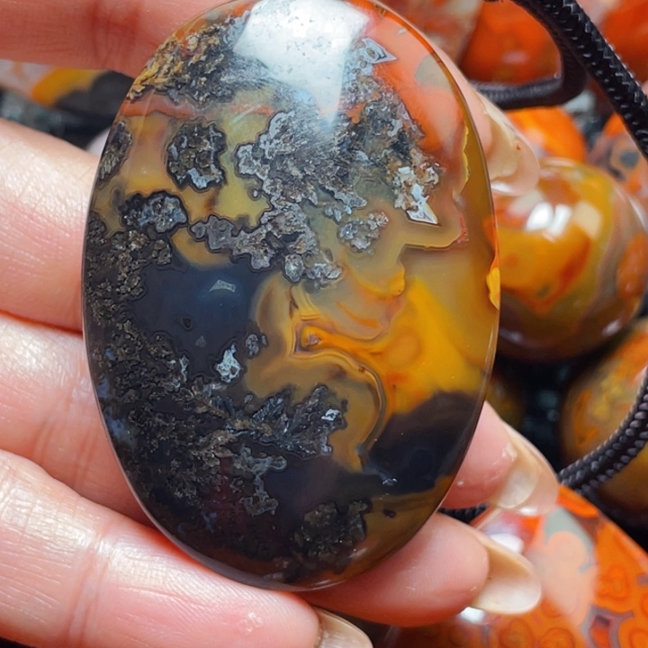 玛瑙/玉髓战国红玛瑙挂件未镶嵌小*