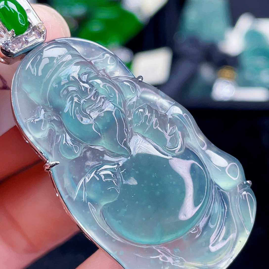 翡翠未镶嵌颈饰235