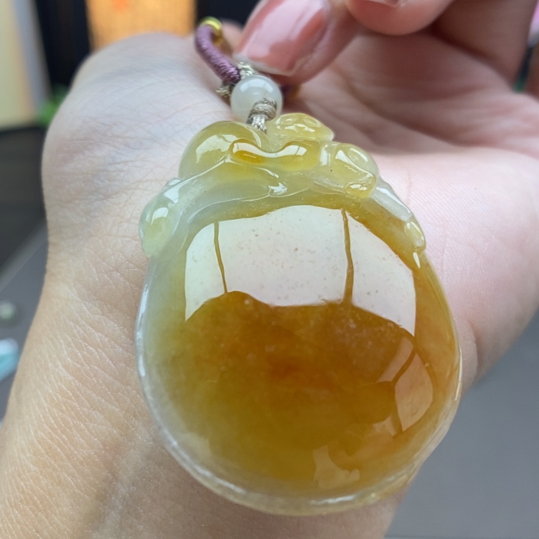 翡翠未镶嵌颈饰吊坠49
