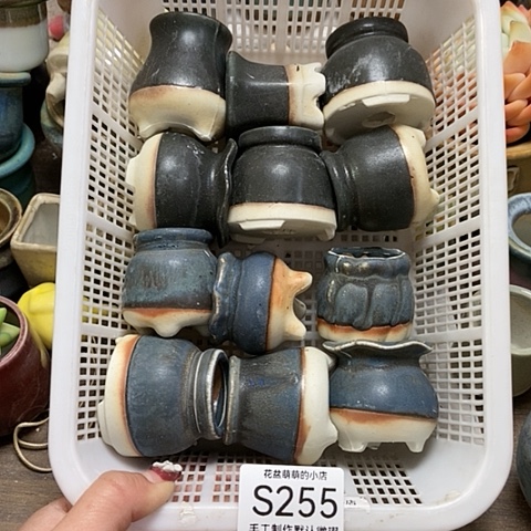 紫砂花盆255微瑕品口径3厘米左右