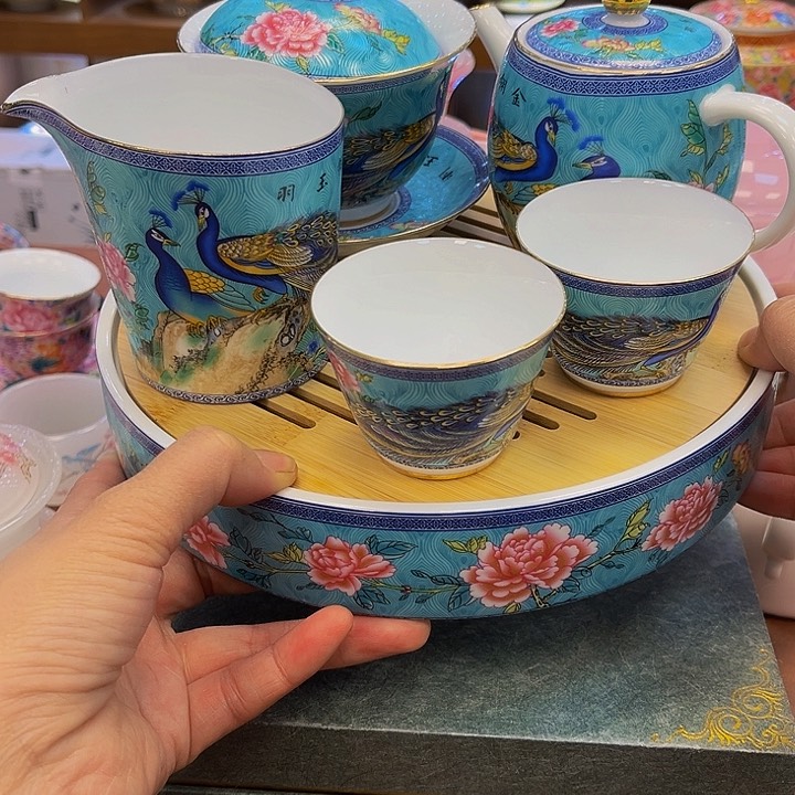 段泥茶杯吧啦吧啦的说我