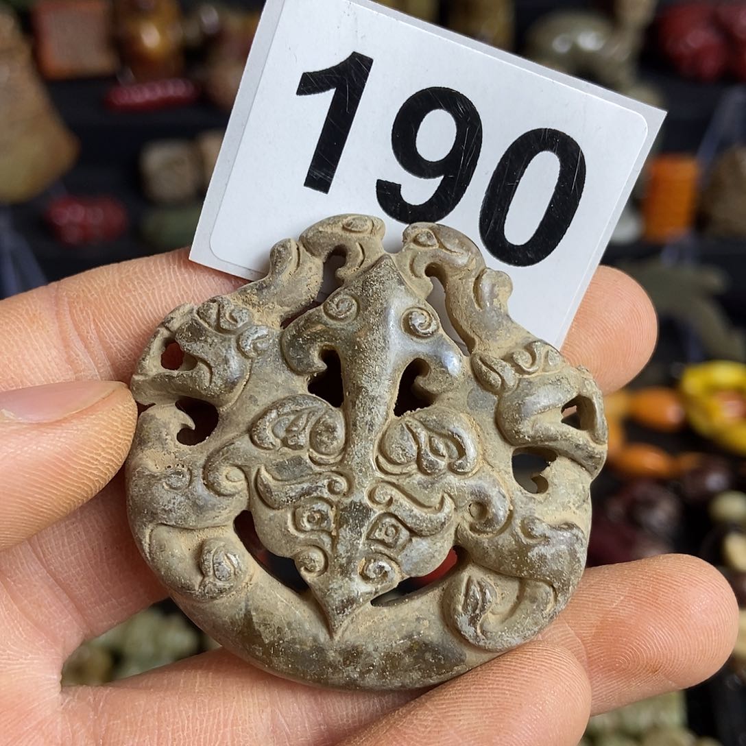 和田玉（糖玉）饰品未镶嵌