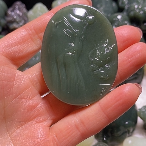 未镶嵌和田玉（糖玉）珠宝奇石