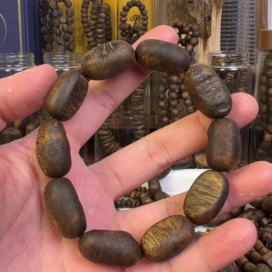 m***j手串沉香张勺子手串15+