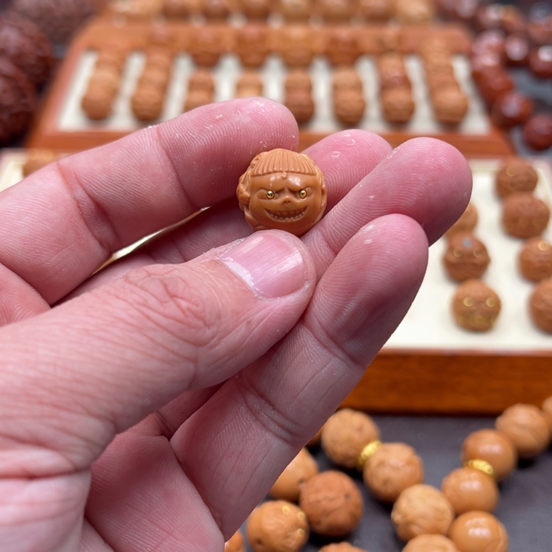 1.6尺寸镶嵌款三面哪吒