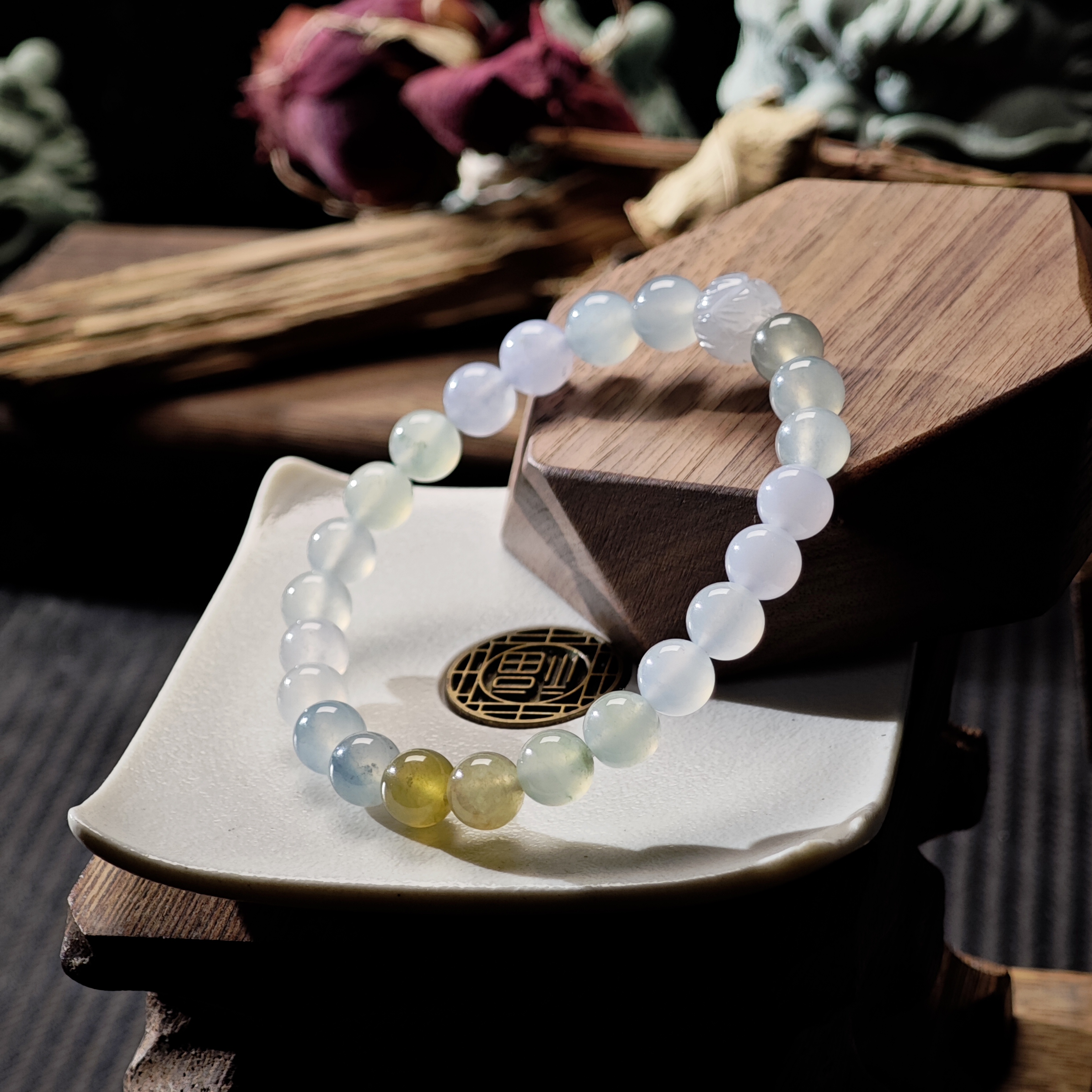 [单品]A3440(卡7.6 )缅甸天然翡翠珠冰种翡翠A级货手串48小时鉴赏