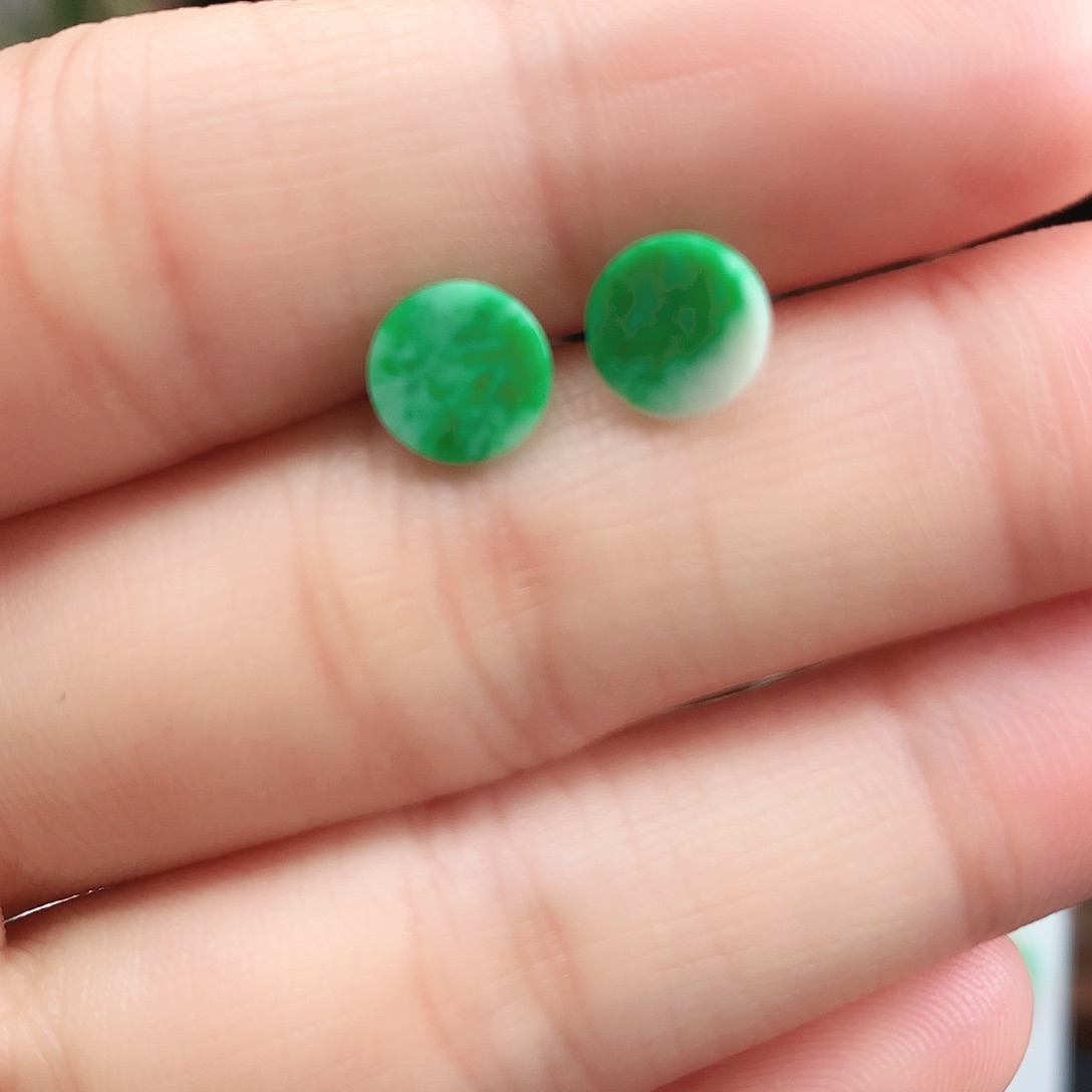 翡翠耳饰未镶嵌耳饰