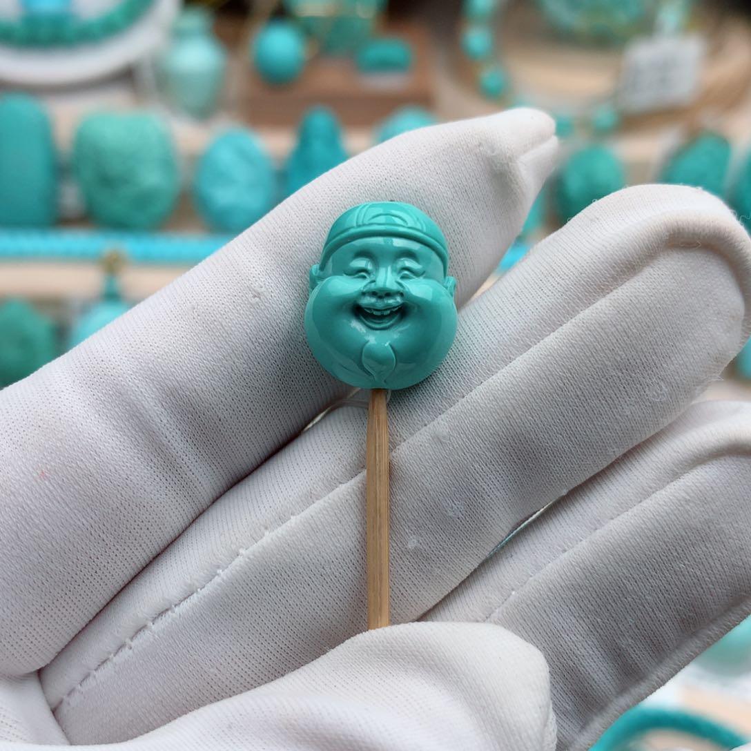 绿松石珠宝奇石未镶嵌2.6克