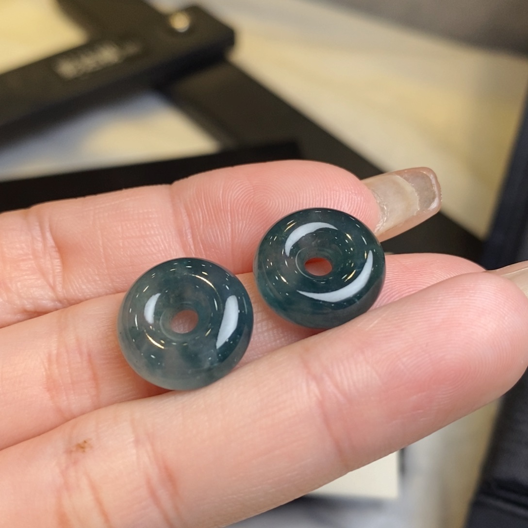 翡翠耳饰未镶嵌甜甜圈
