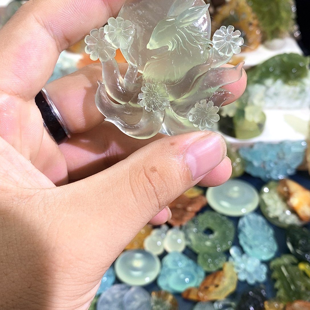 岫玉未镶嵌吊坠(不含链)