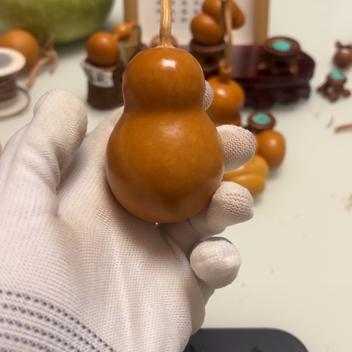 S***.天然手捻老皮葫芦