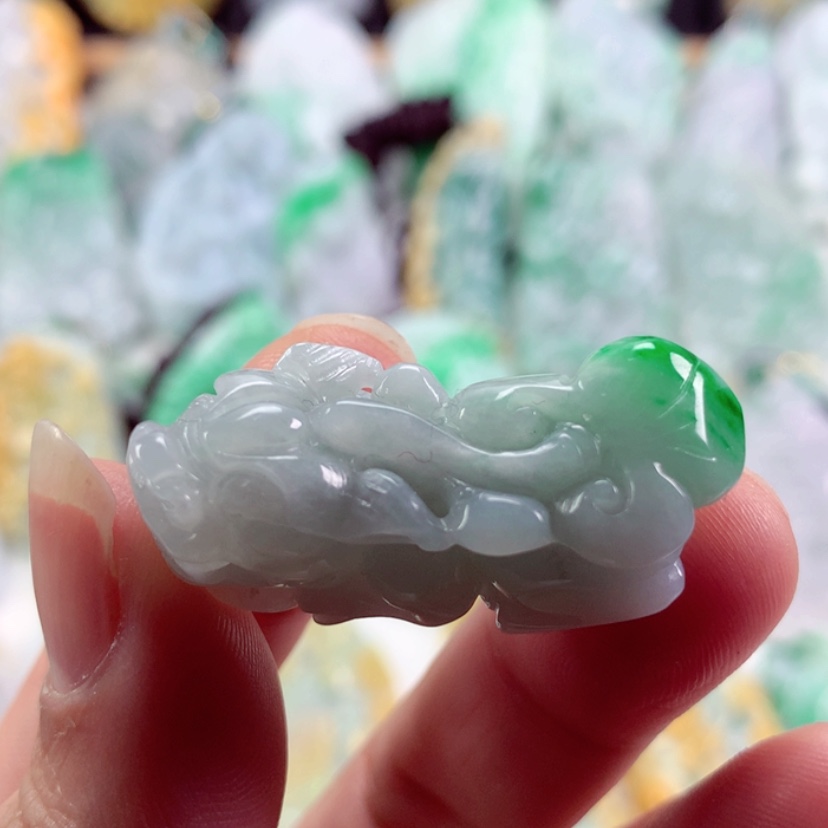 【闪购商品】翡翠吊坠(不含链)未镶嵌