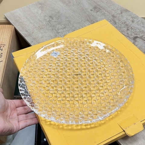 瓷器。瓷器。瓷器。  