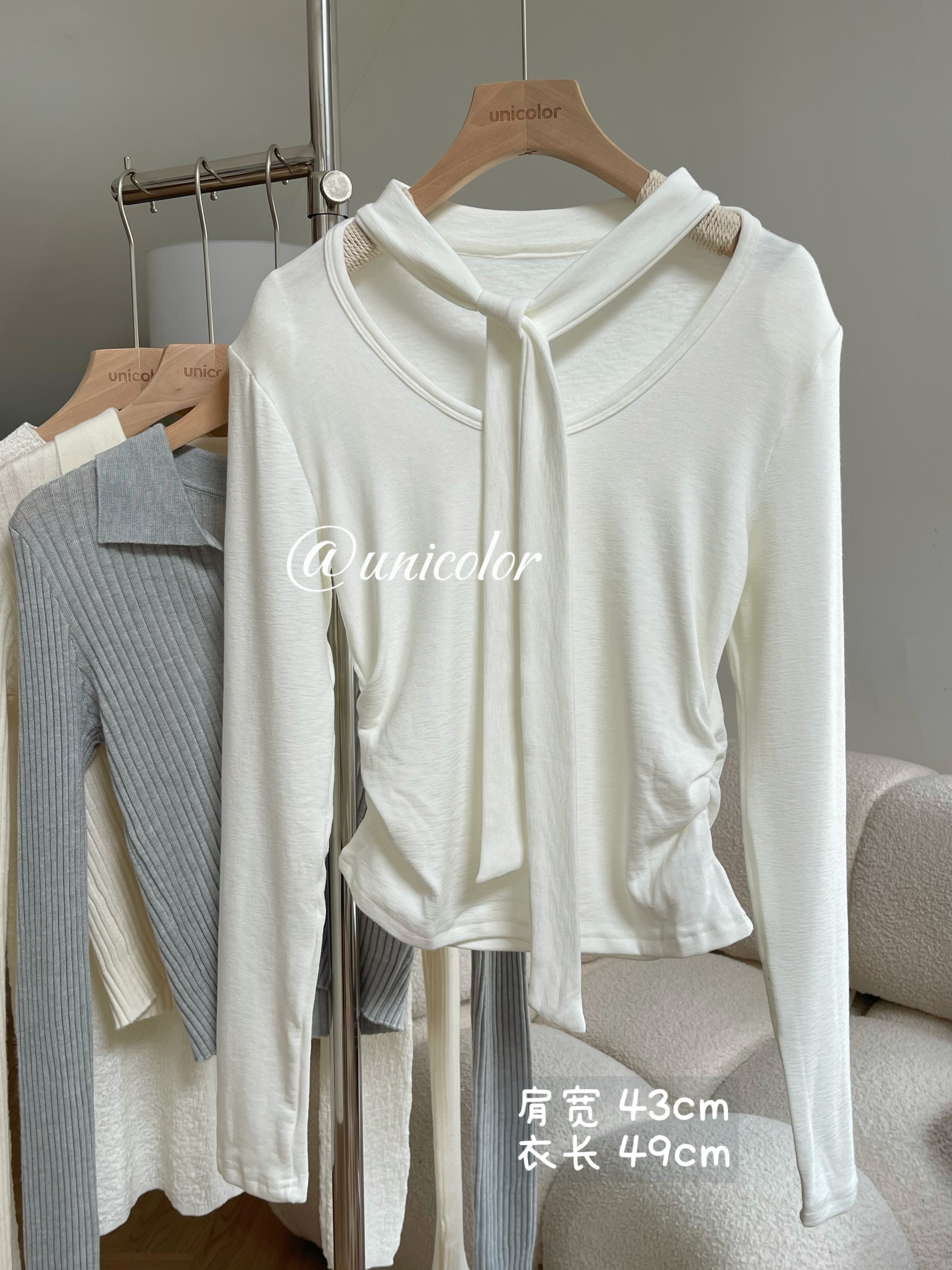 领口飘带收腰褶皱圆领打底长袖