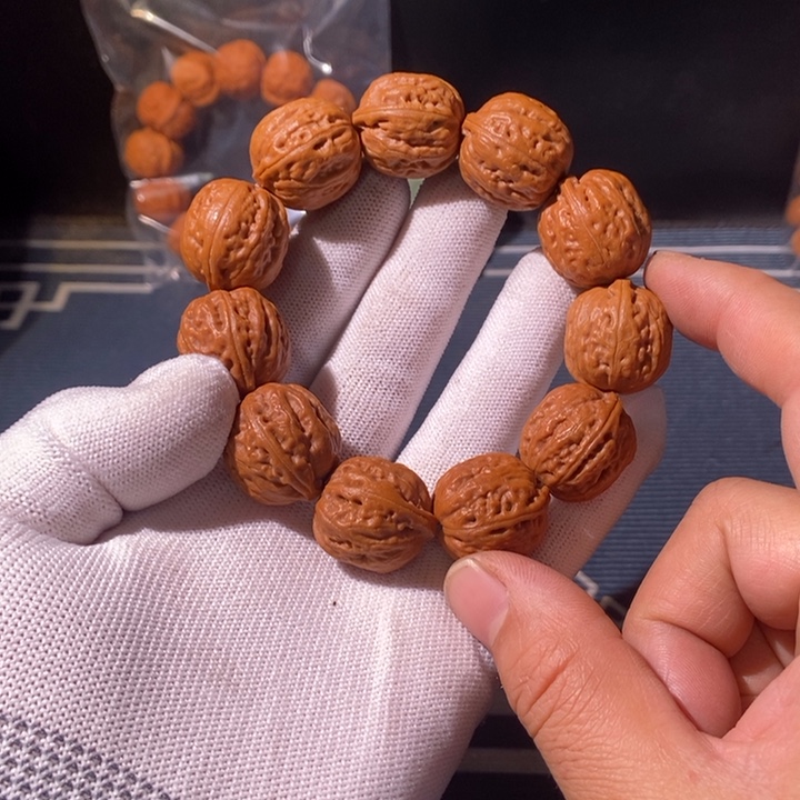 文玩核桃手串……5