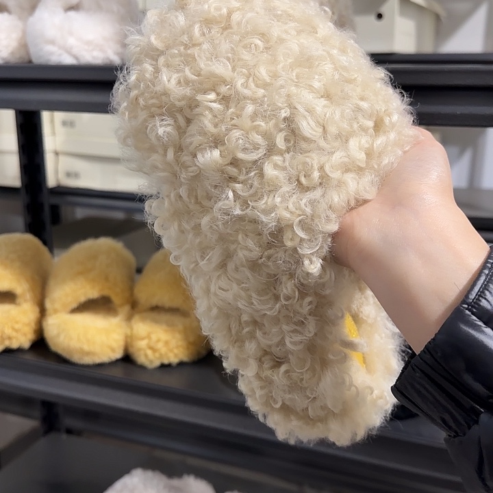 38奶茶色卷毛包脚五厘米