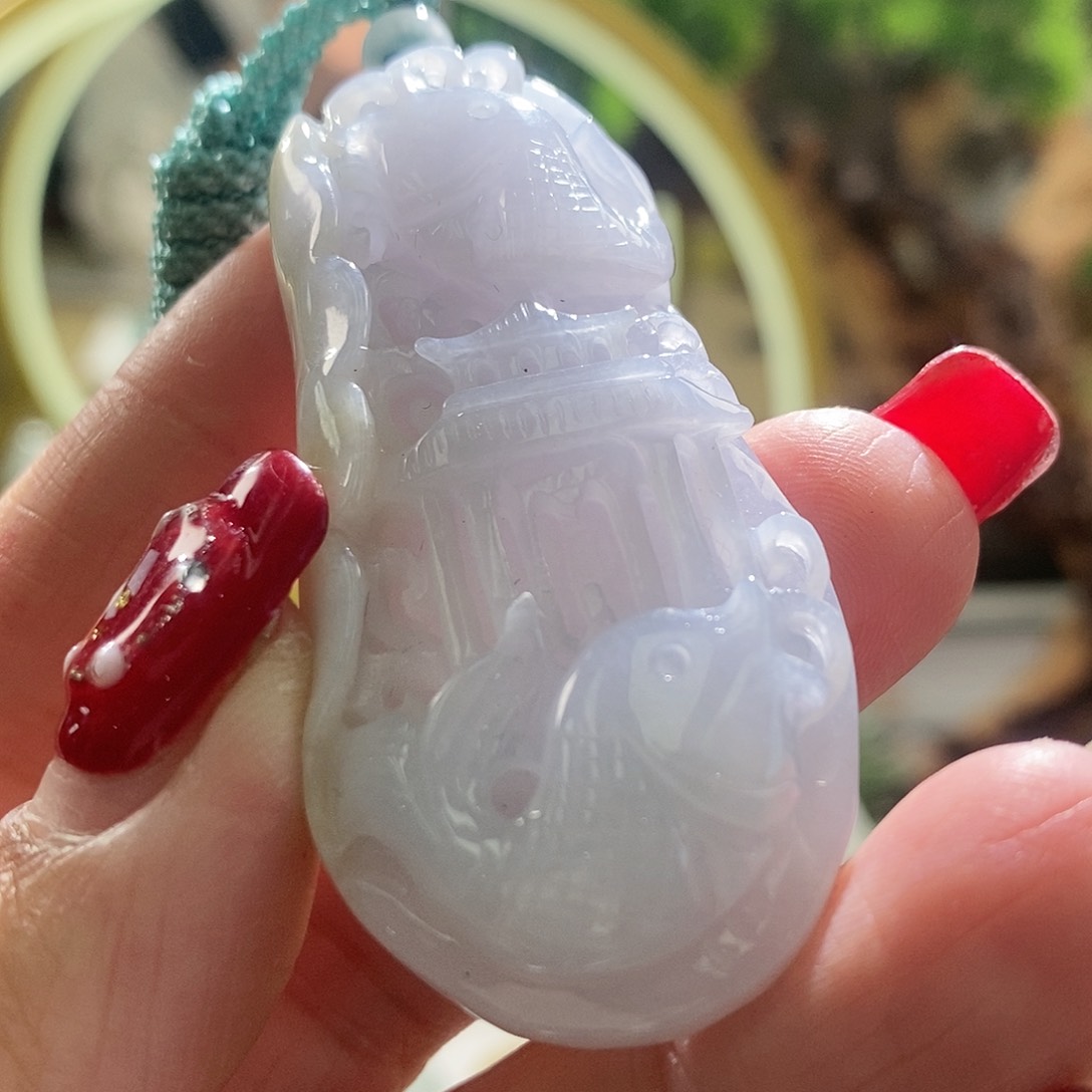 【闪购商品】翡翠颈饰未镶嵌鱼