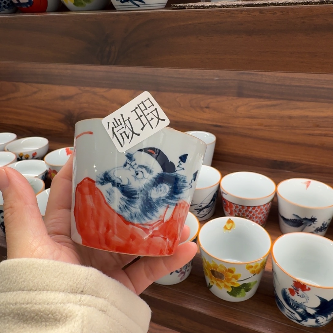 釉下手绘茶具微瑕