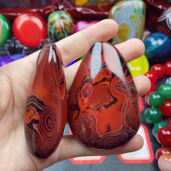 恒***成玛瑙/玉髓未镶嵌颈饰