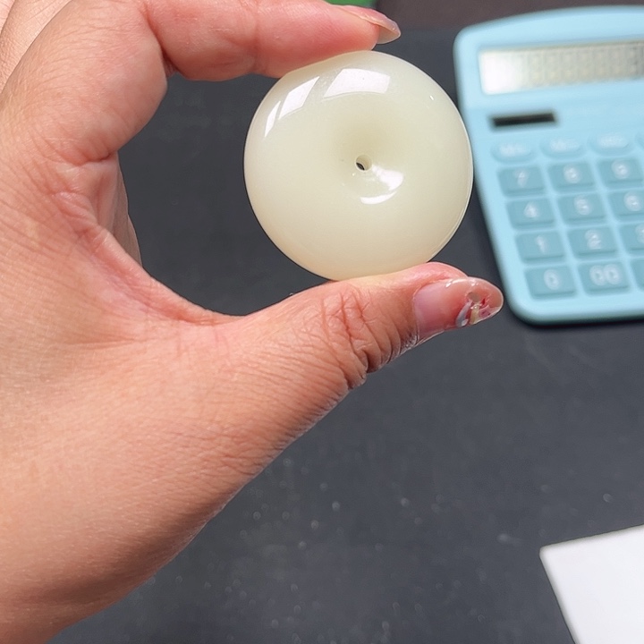 和田玉（黄玉）未镶嵌颈饰