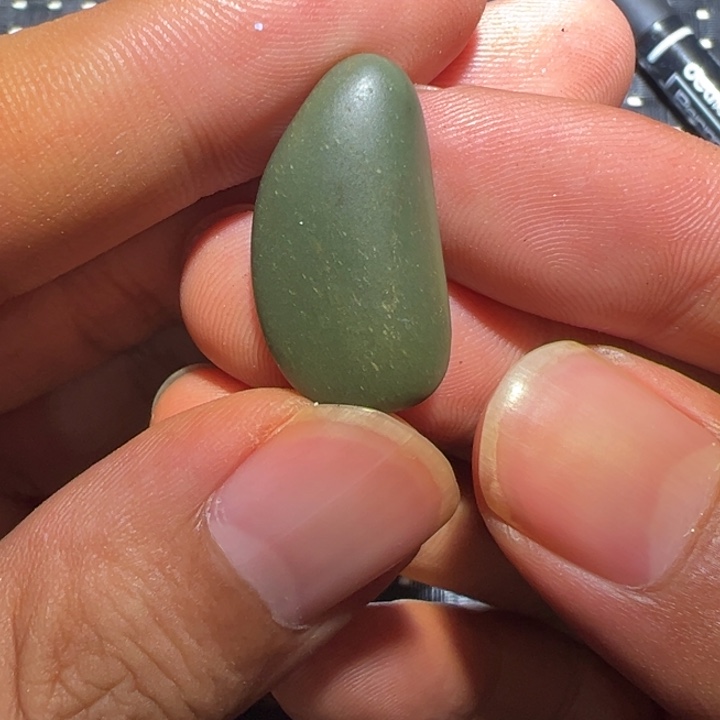 秋***恶和田玉（糖玉）未镶嵌挂件