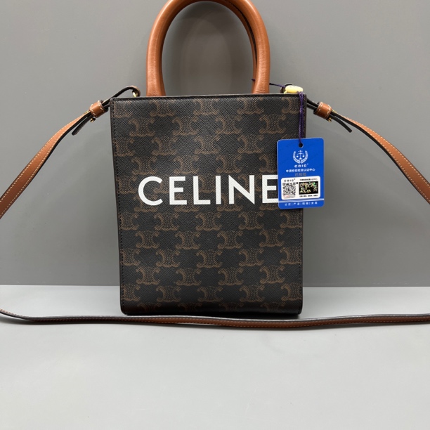 95新 Celine/思琳 老花凯旋门mini琴谱包 尺寸17*20 SV16613