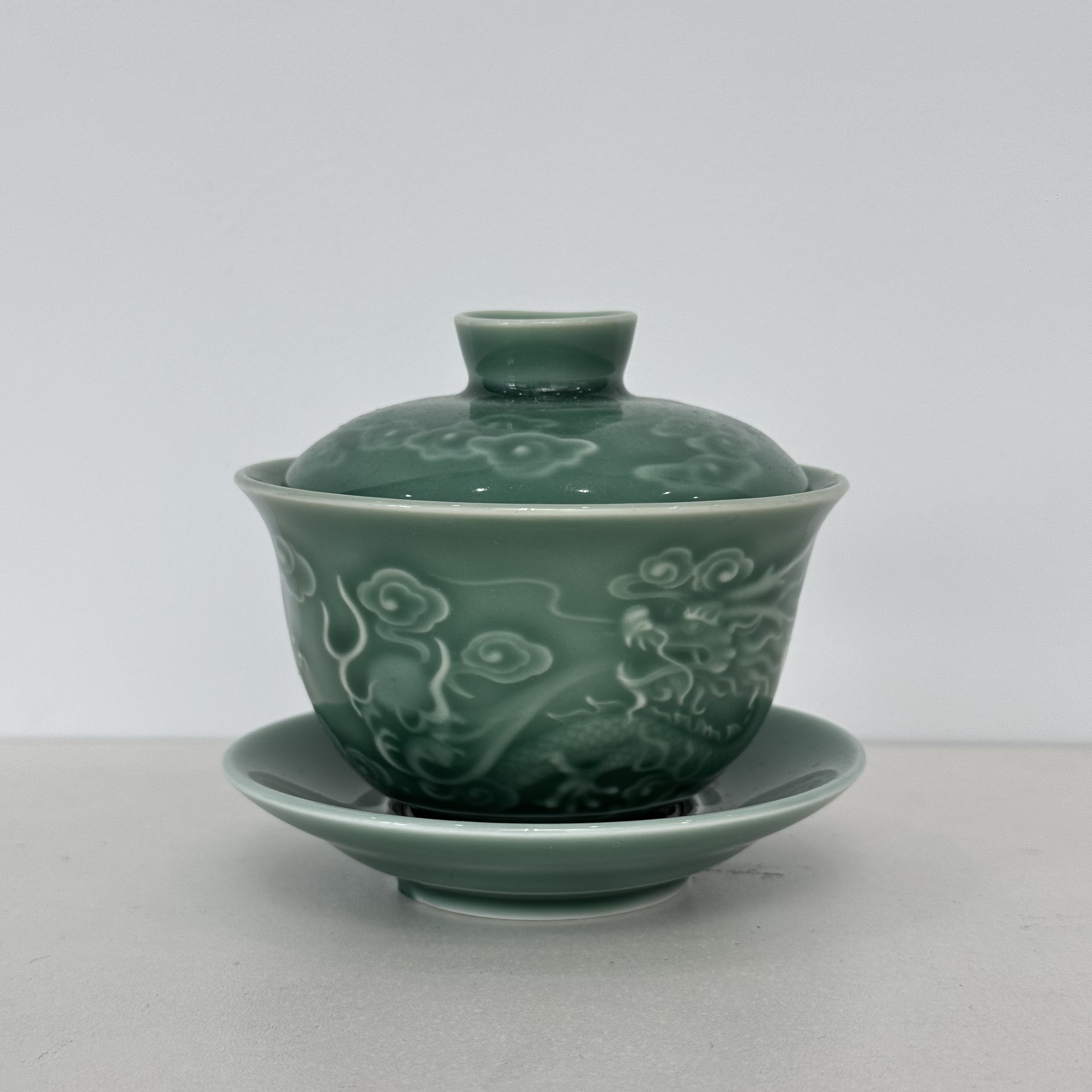 微瑕青瓷龙纹三才盖碗绿色复古陶瓷墨绿瓷盖碗高档茶道茶盖碗