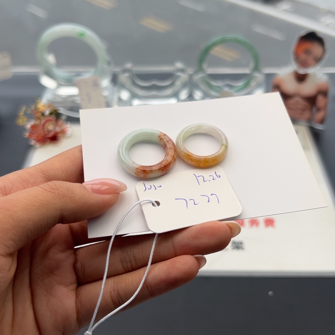 未镶嵌戒指翡翠翡翠